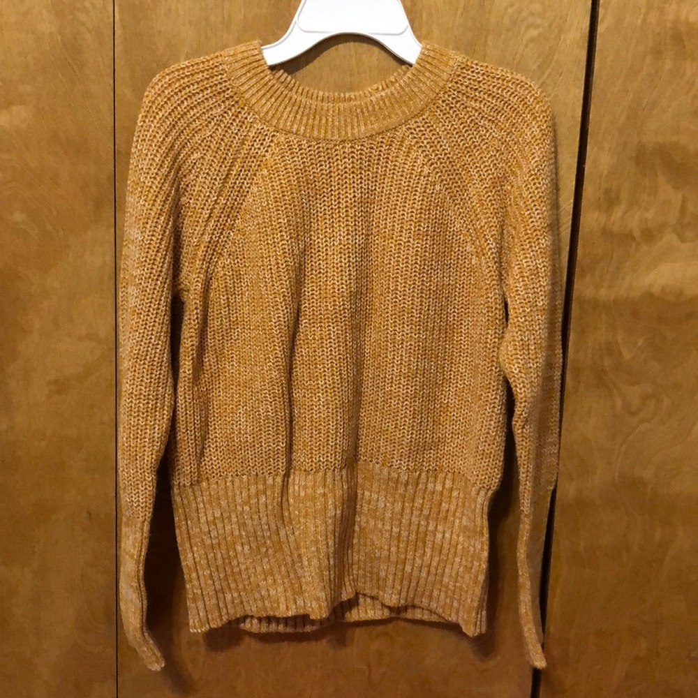 MUSTARD SWEATER XS